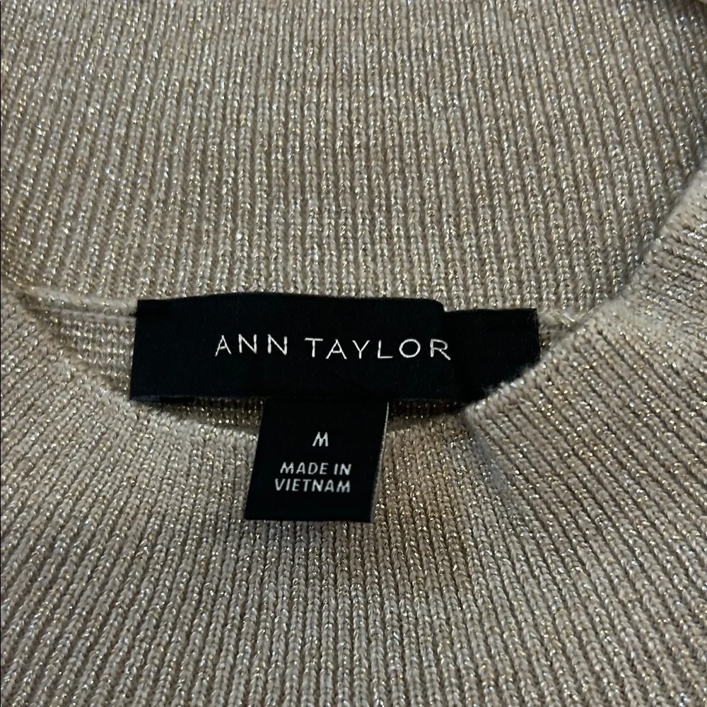 Ann Taylor Shimmery Cream Short Sleeve Peplum Top - Picture 3 of 4